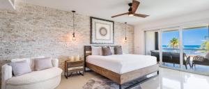 Gorgeous Ocean Front Apartment Casa Shell condo