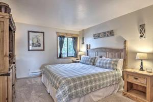 8 Mi to Keystone Resort Dillion Condo with Hot Tub!