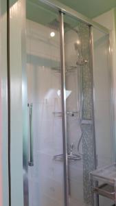 Appartements Aux Nobles Acacias : photos des chambres