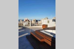 Mar del Plata, la perla, a metros del mar