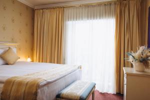 Готельна Ресторація "Україночка"