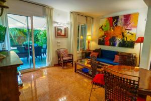 Beach Apartment Garden Vinyet by Hello Homes Sitges