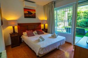 Beach Apartment Garden Vinyet by Hello Homes Sitges