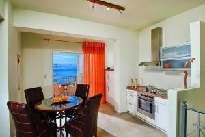 Istron Collection Villa with parking space