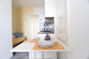 One-Bedroom Apartment (2 Adults) - Sisine room in Residence Biriola EcoResort
