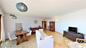 Lomas de los Monteros - Apartment with seaviews