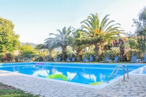 Happy Camp mobile homes in Karda Beach Camping