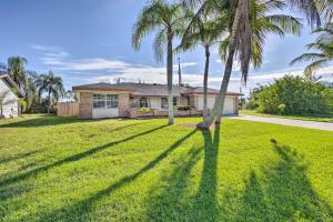 Modern Port St Lucie Home w Private Outdoor Oasis