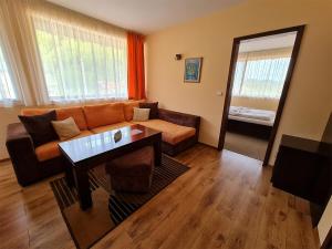 One-Bedroom Suite with Balcony room in Family Hotel Chiflik Hills