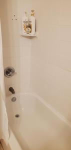 Lovely 2br Rental Unit