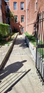 Lovely 2br Rental Unit