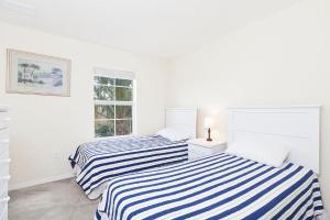 3Br 3Bath Private Townhome 10min Disney 1270ft