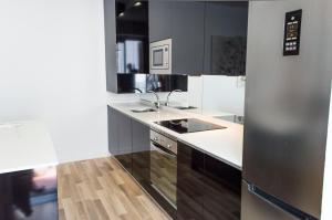 For You Rentals NEW Design Apartment TEMPORAL Puerta del Sol PRE104C