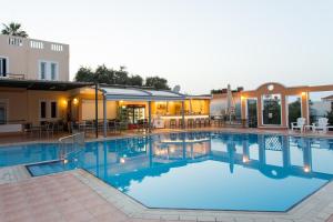 Nontas Hotel Apartments Chania Greece