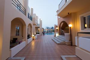 Nontas Hotel Apartments Chania Greece