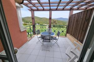 "Red Rock" studio rénové CLIM, PARKING,WIFI