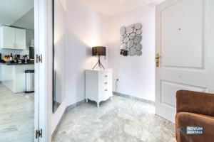 Puerto Banús Finest 2-BDRM apt - 50 metres to Beach