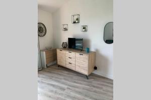 STUDIO VUE MER PARKING PRIVATIF