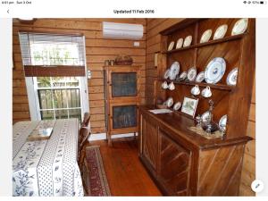 Nivani 1880s cottage