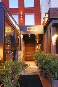 B2B Luxury Apartments Hotel Services Included