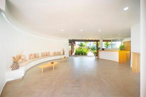 Naboo Resort & Dive Center - Adults Only