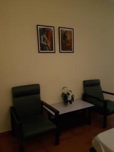 Palm Grove 1 Bhk Apartment at Candolim Beach with free Wifi