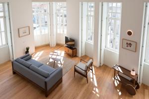 Tripas-Coração,Luxury Corner Apartments in Santa Catarina, Balcony & City Views