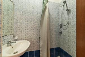 Habitación Individual con baño privado