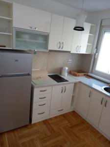 Leonora & Free Parking