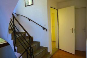 Panoramic Lake Thun & Alps View Apartment near Interlaken