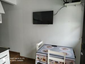 Kitinet para 2 pessoas próximo do mar - Ingleses - Com garagem