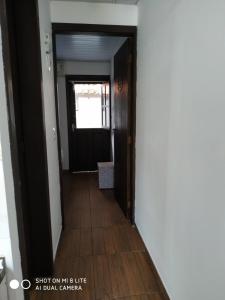 Kitinet para 2 pessoas próximo do mar - Ingleses - Com garagem