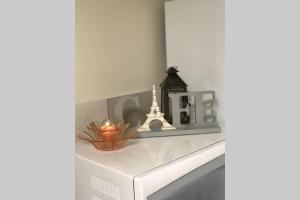 Tastefully decorated spacious apartment Burlington