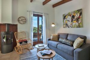 Villas Villa bodri, maison en pierre avec vue mer et piscine chauffee : photos des chambres