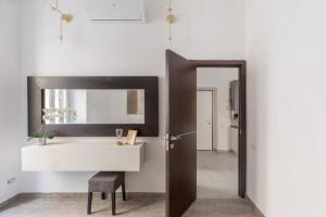 iFlat Monti Elegant Apartment with Terrace