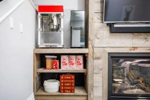 104 Wintergreen w Mountain Views by Property Valet