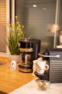 LIDYLLIQUE - Studio Privé Sous Maison