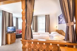 Double Room with Balcony room in Hotel Garni Waldschlössl