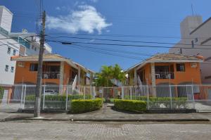 3 Farol Norte a duas quadras Mar, Com piscina