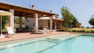 Ca' Pellicciano 8, Emma Villas