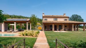 Ca Pellicciano 8, Emma Villas