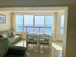 Miramar Seafront Levante R596