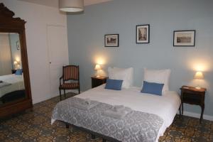 B&B / Chambres d'hotes Le Petit Moliere : photos des chambres