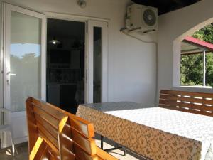 Apartment in Lopar with sea view, loggia, air conditioning, W-LAN 4229-5