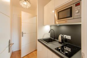 Appartements N-GUEST Suite Deluxe Grenoble : photos des chambres