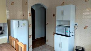 Casa com lazer e a 200 m da praia em Peruibe SP