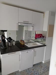 Le Sopraland 419, T2 climatisé, piscine, parking