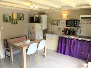 Appartements Nyons Centre Appart#1: charme, jardin, plage : photos des chambres