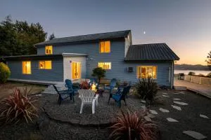 The Swell House - Cloverdale