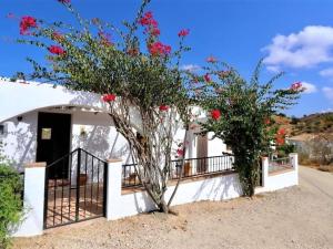 Restful Holiday Home in Comares with Private Swimming Pool